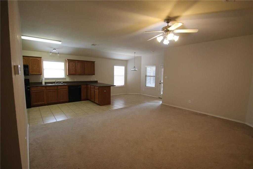 9605 Zaharias Dr - Photo 4 of 14