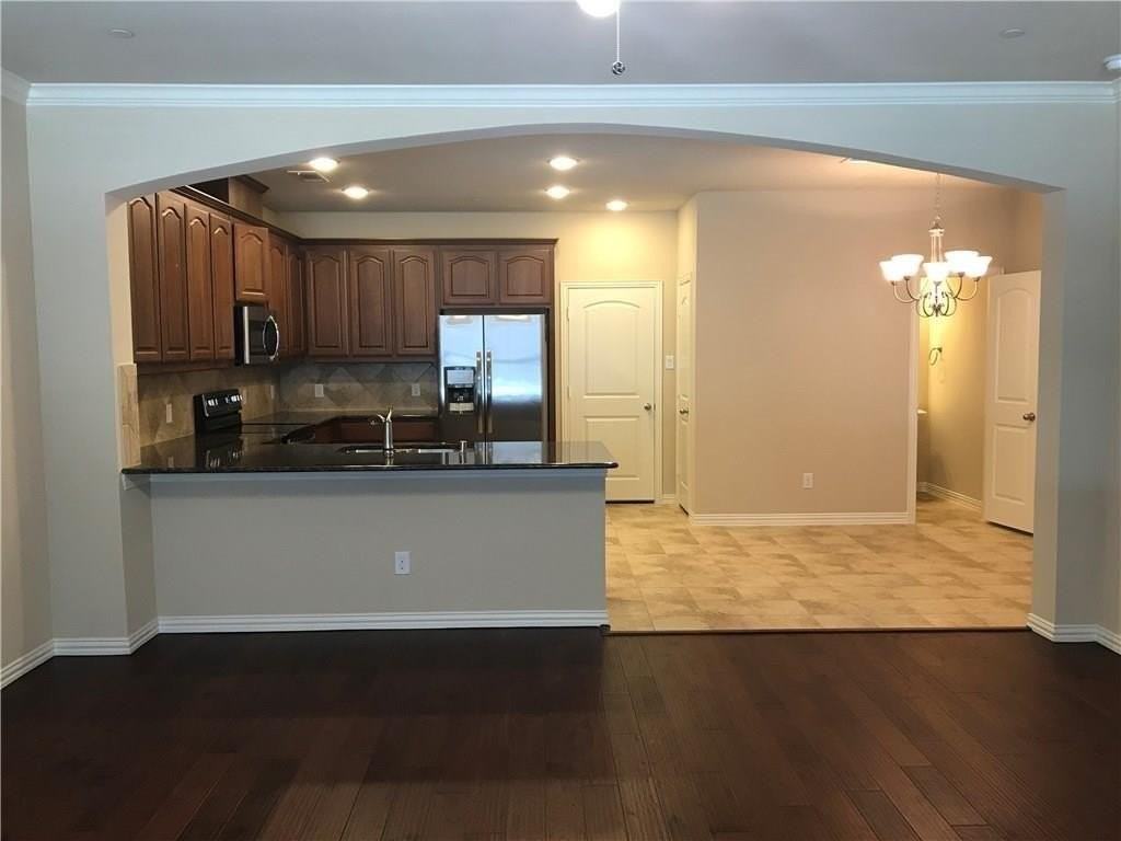 2526 Tye Ln - Photo 3 of 16