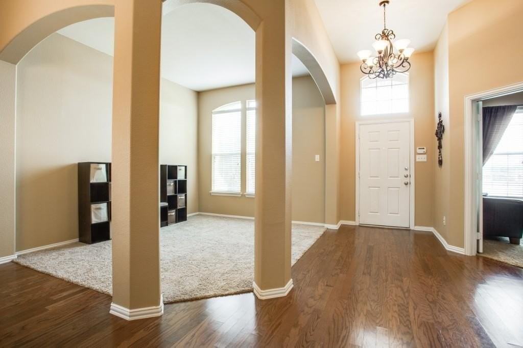 1218 Polo Heights Dr - Photo 2 of 20