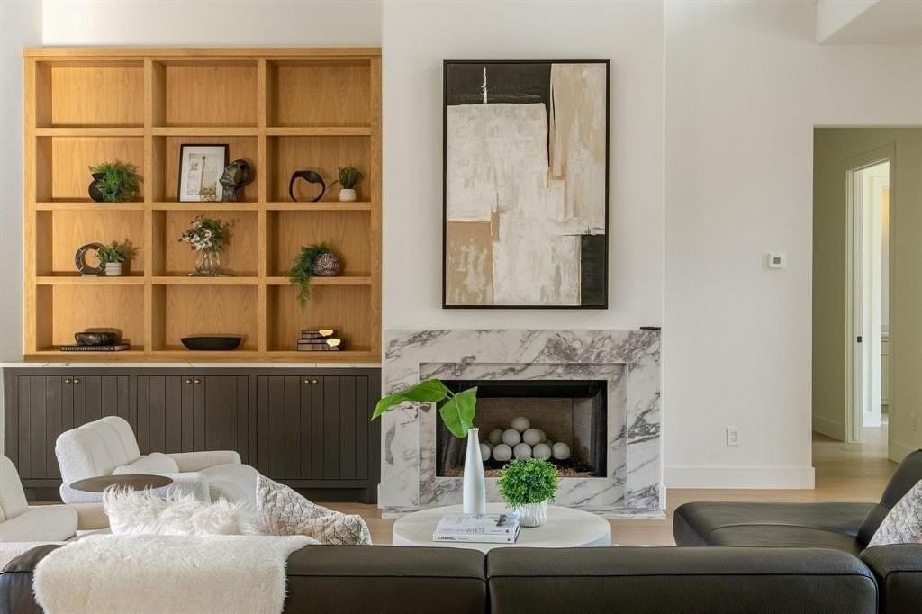 3815 Dunhaven Rd - Photo 4 of 33