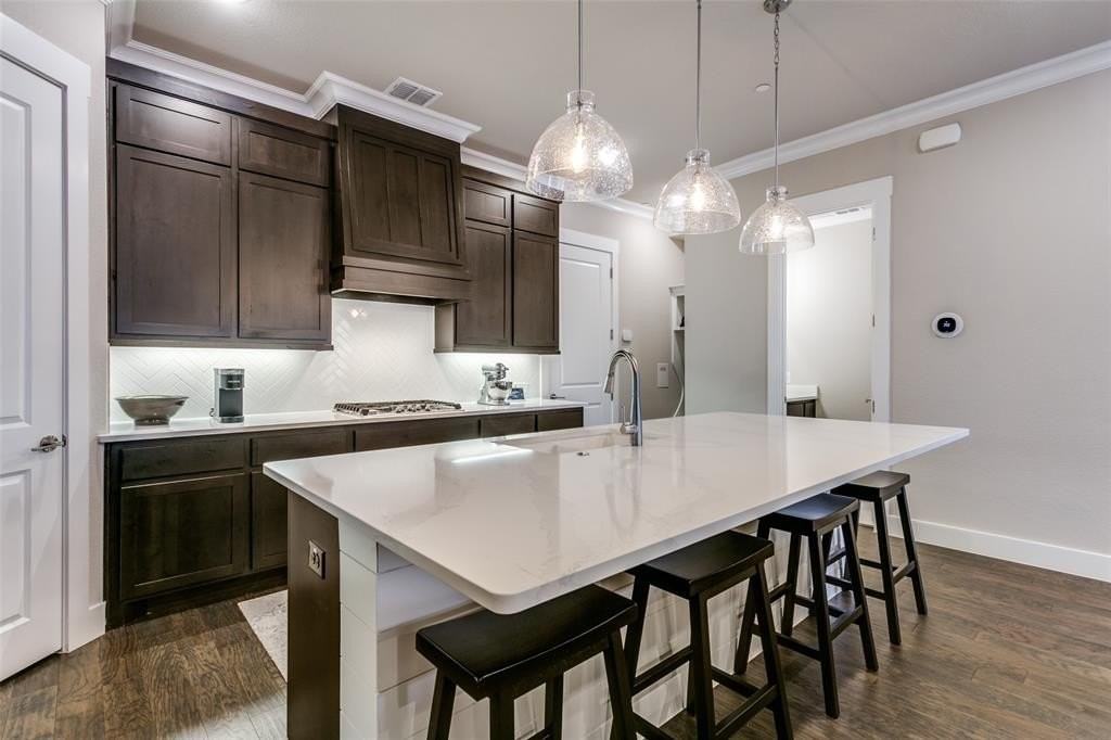 248 Morningside Dr - Photo 4 of 16