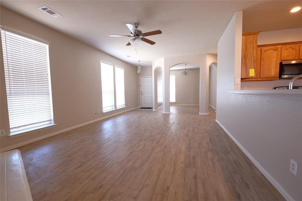 6400 Payton Dr - Photo 5 of 12