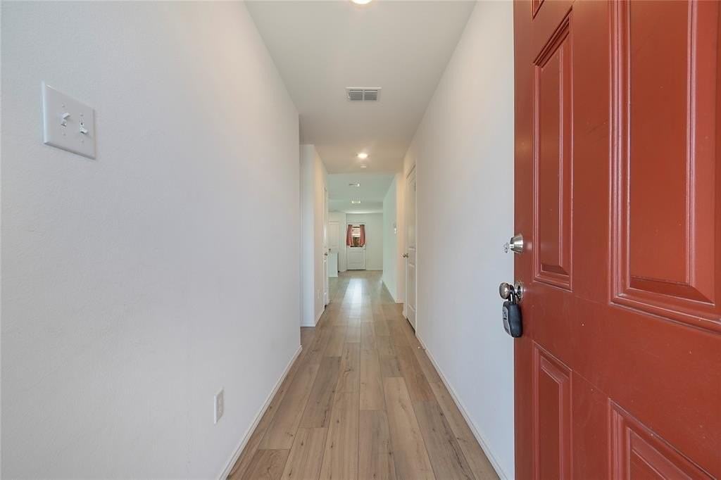 5416 Lavender Dr - Photo 4 of 29