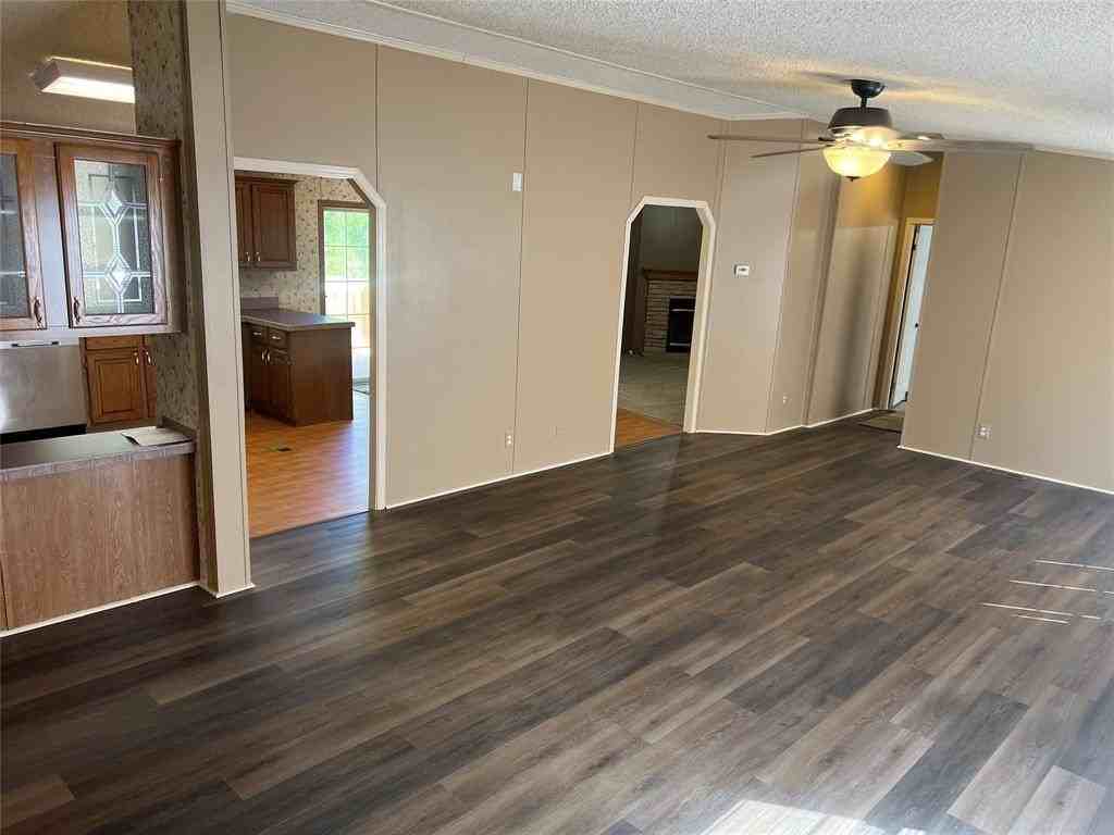 368 Fox Creek Dr - Photo 2 of 24