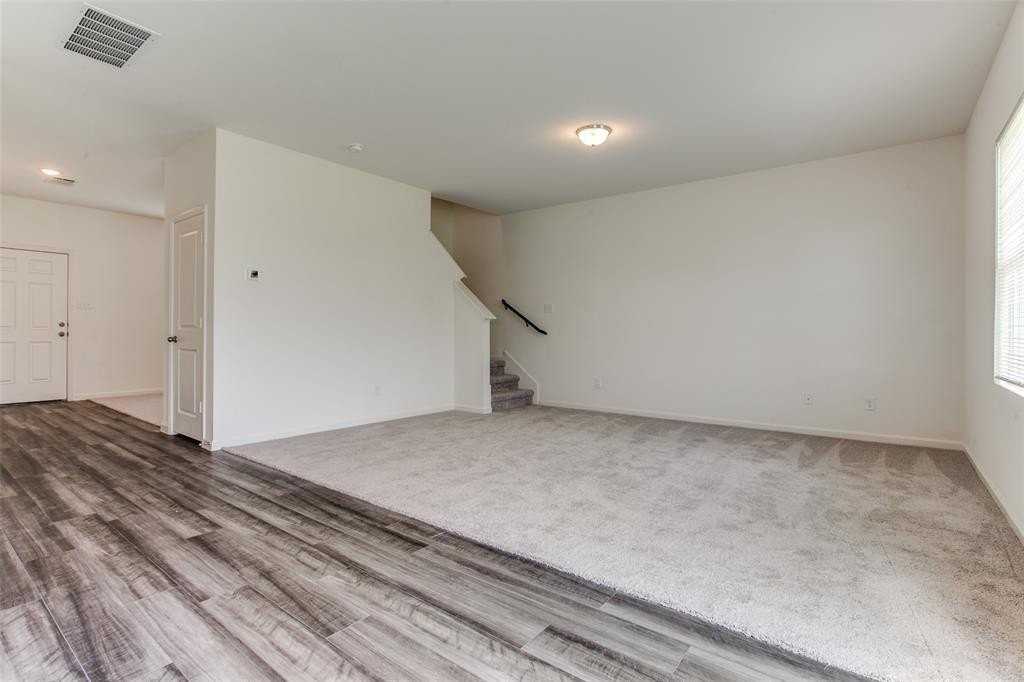 10301 Castle Lyons Ln - Photo 6 of 26