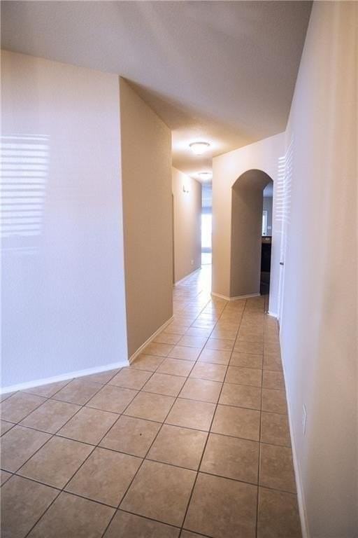 1025 Lake Grove Dr - Photo 2 of 17