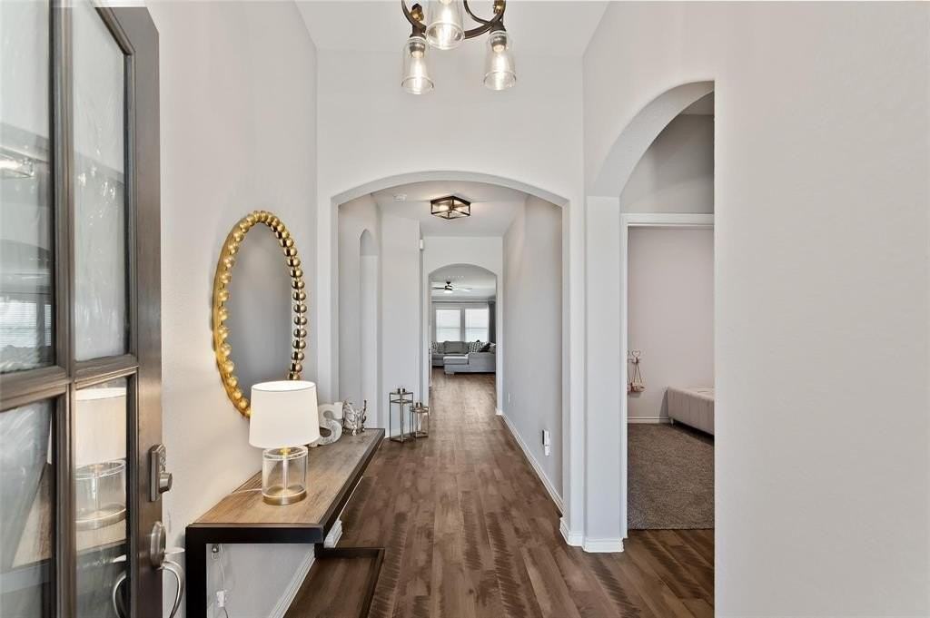 4101 Alcott Ln - Photo 3 of 31