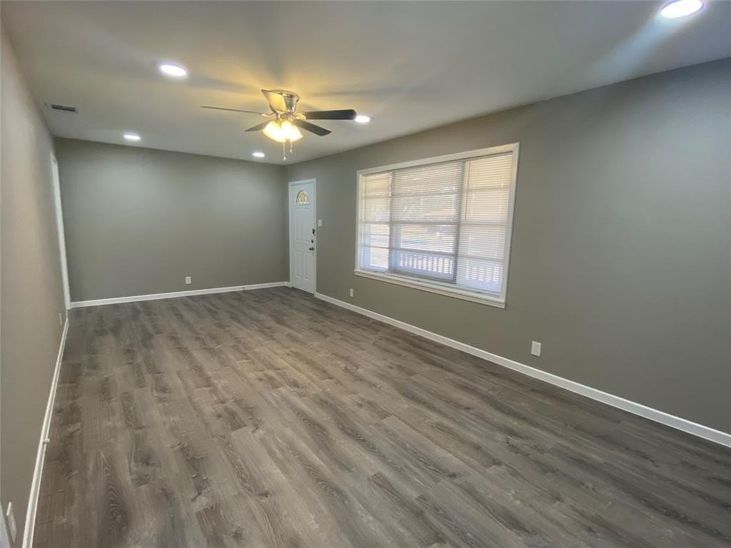 1445 W Ball St - Photo 3 of 13