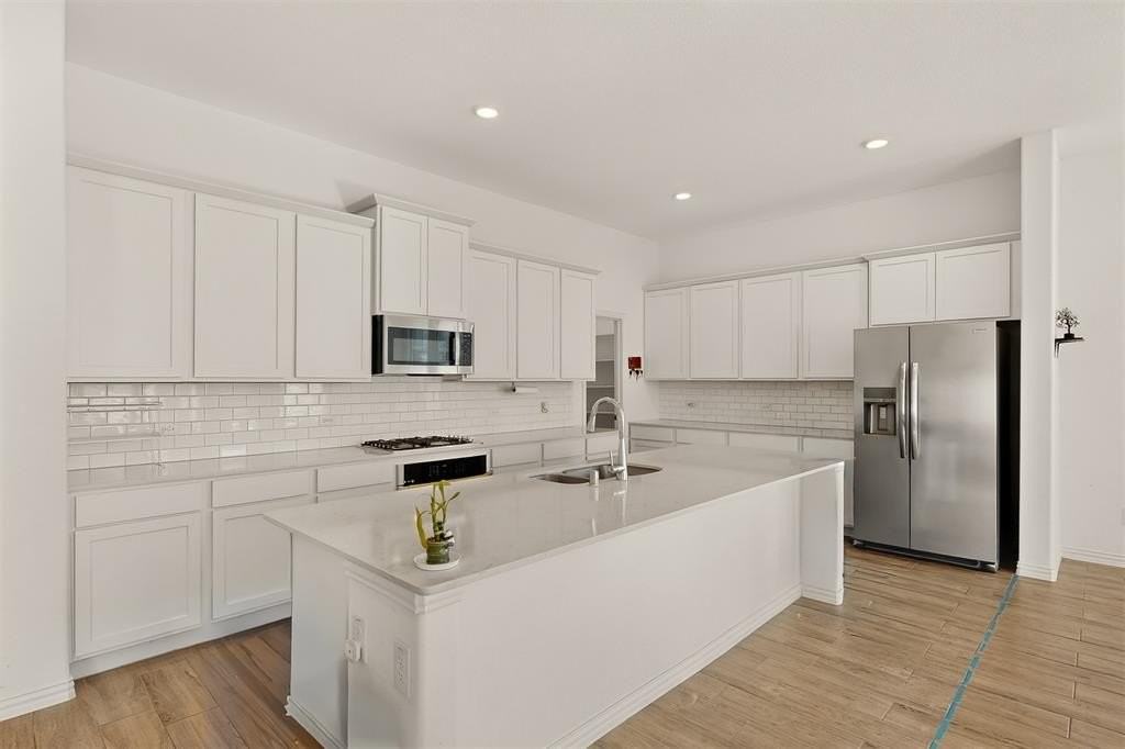 14621 Marrowglen Rd - Photo 7 of 36