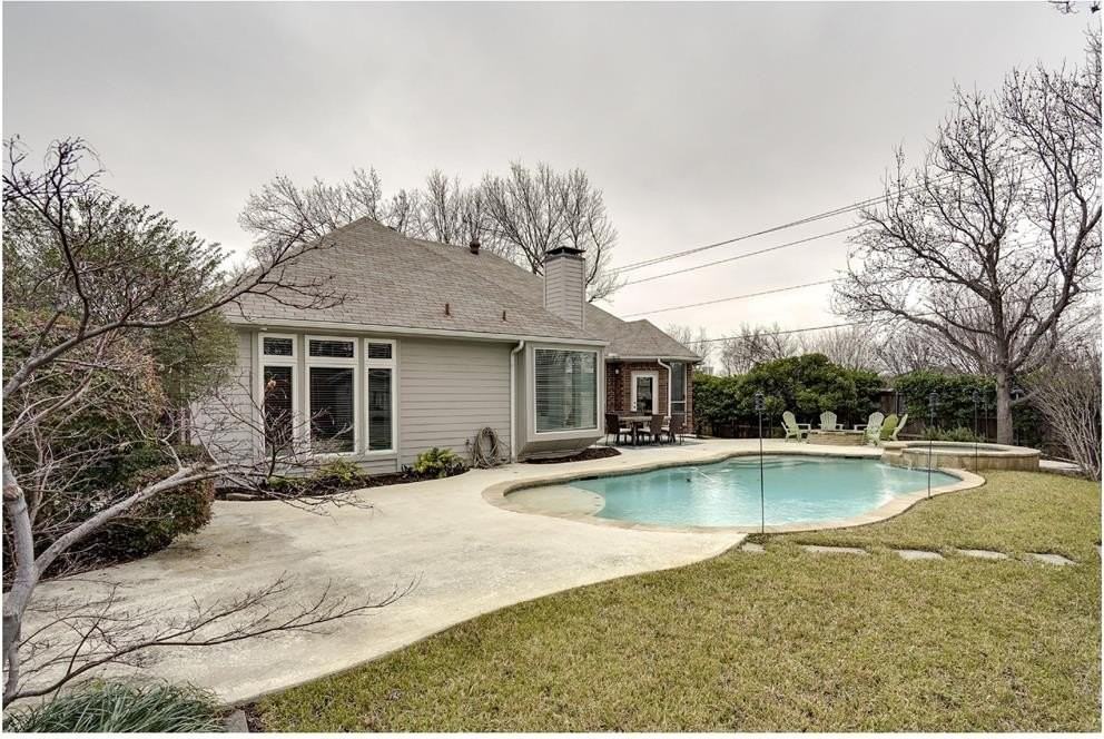 501 Coventry Dr - Photo 5 of 26