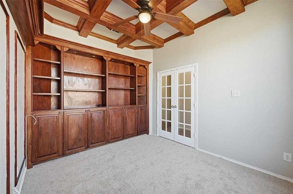 11415 Yoakum Dr - Photo 7 of 26