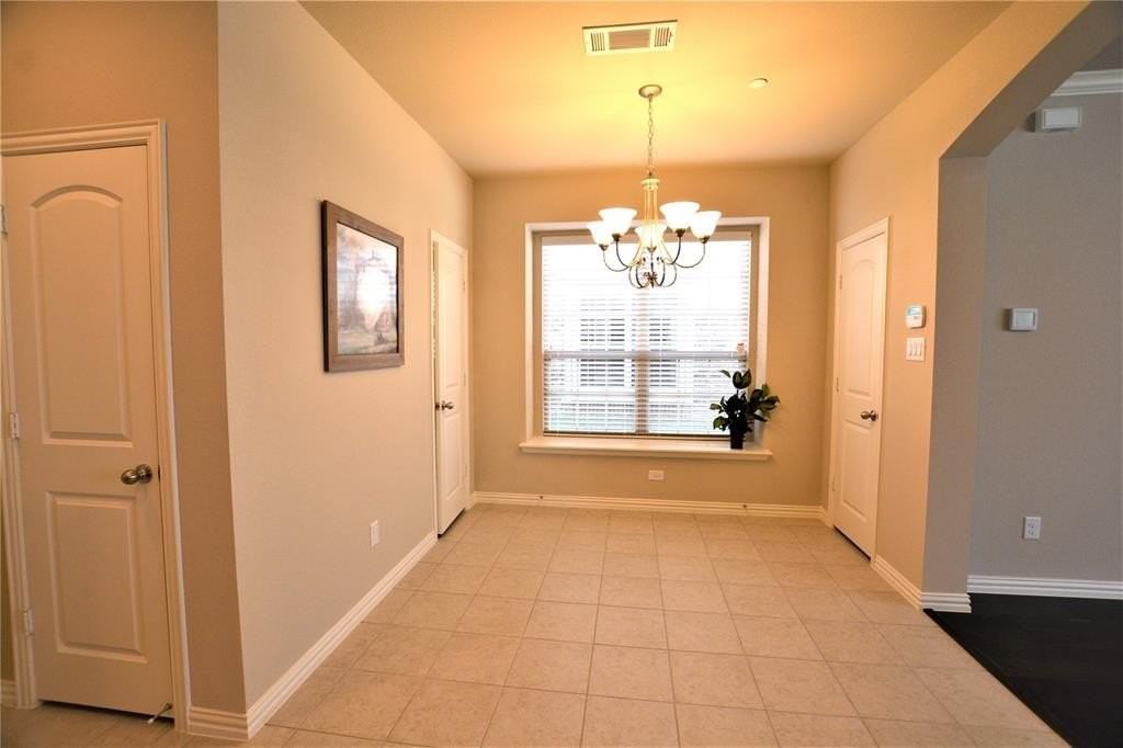 2535 Adam Ln - Photo 4 of 22