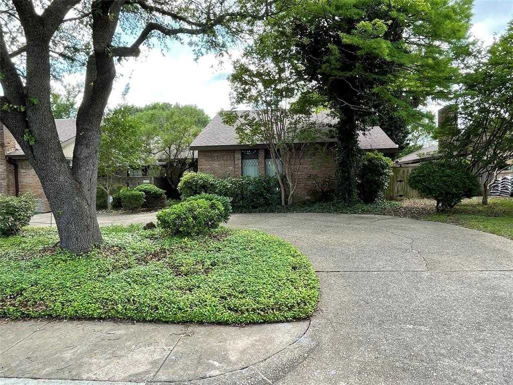 16411 Lauder Ln - Photo 2 of 33