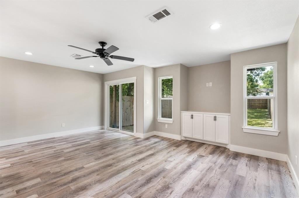 1606 W Johnson St - Photo 6 of 15