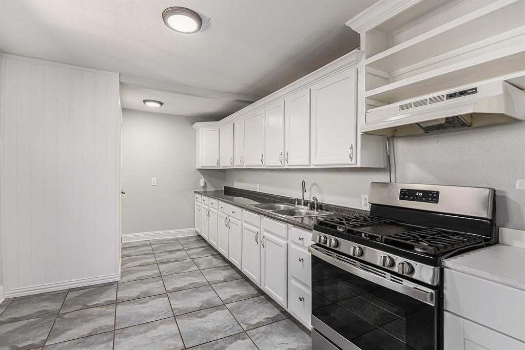 3506 N Houston St - Photo 6 of 14