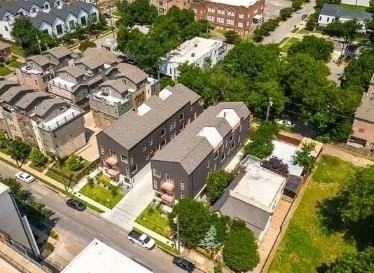 4001 Roseland Ave - Photo 3 of 12