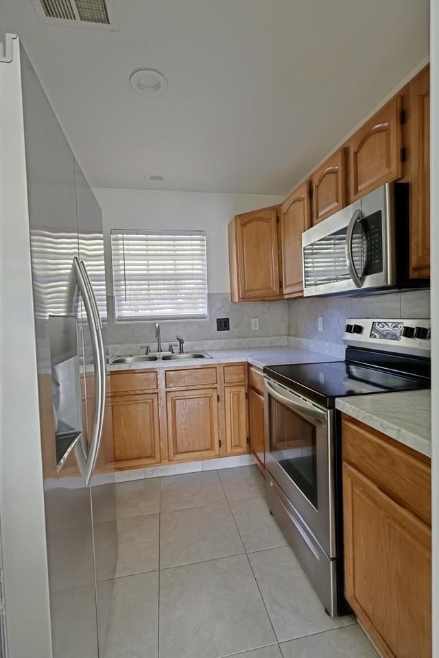 3408 Green Briar Cir #A - Photo 4 of 13