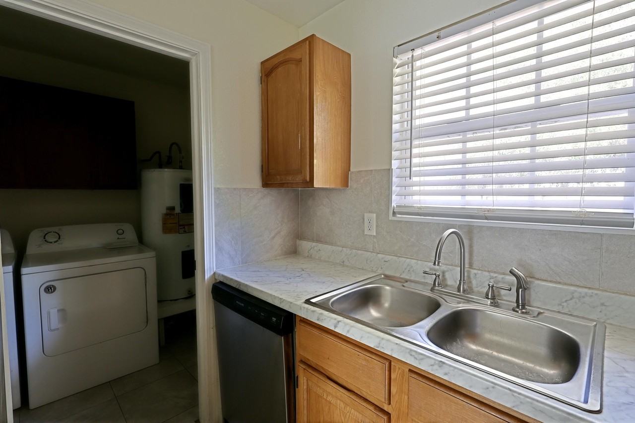 3408 Green Briar Cir #A - Photo 5 of 13