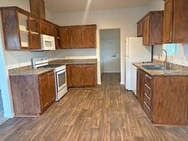 featured image of 220 S Elk St #78