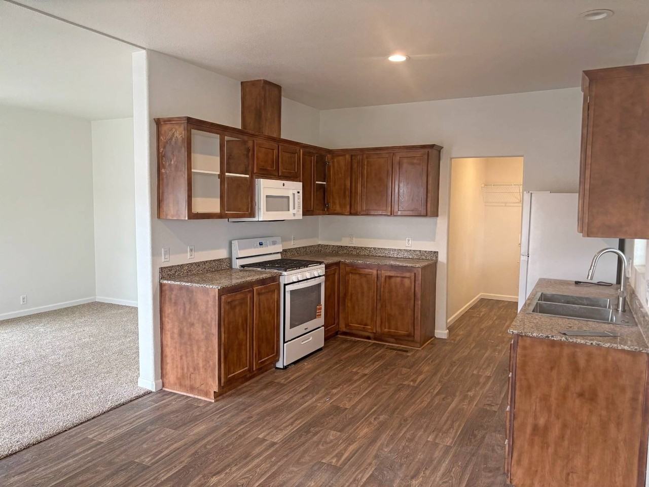 220 S Elk St #78 - Photo 2 of 20