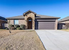 featured image of 7 Glass Ranch Rd