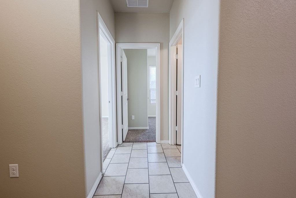 7 Glass Ranch Rd - Photo 5 of 38