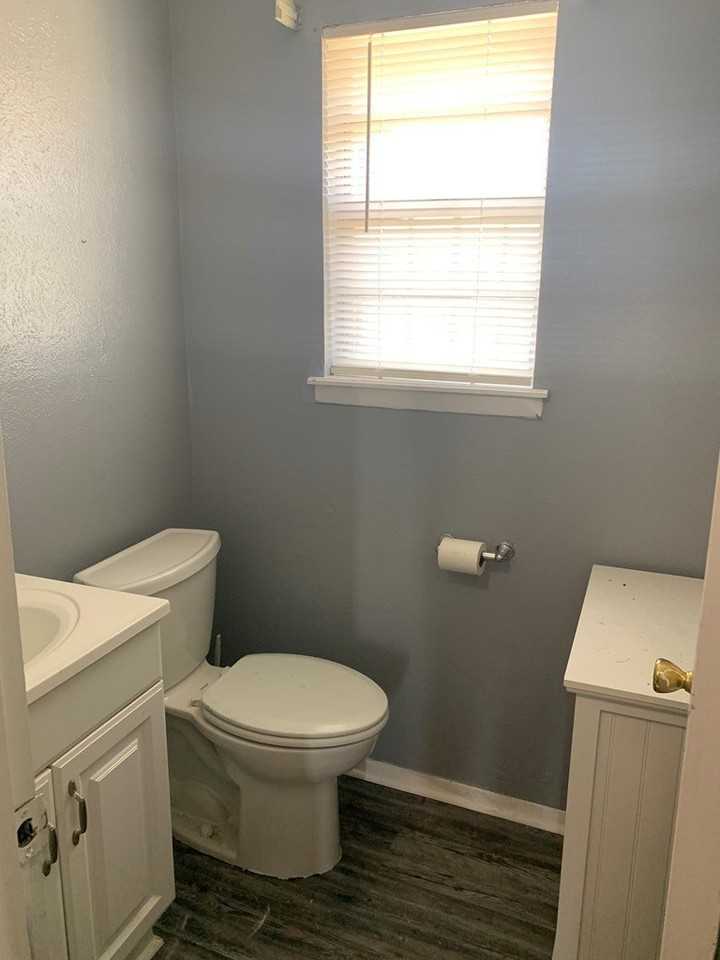 984 E Schirra Dr - Photo 6 of 22