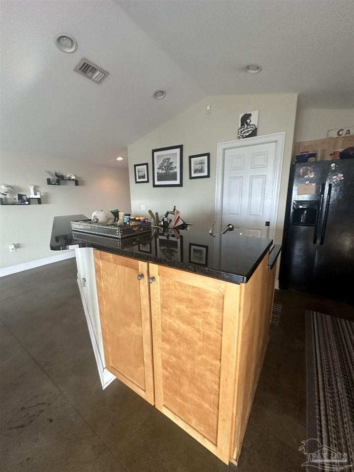 432 Bayfront Pkwy #B - Photo 4 of 5