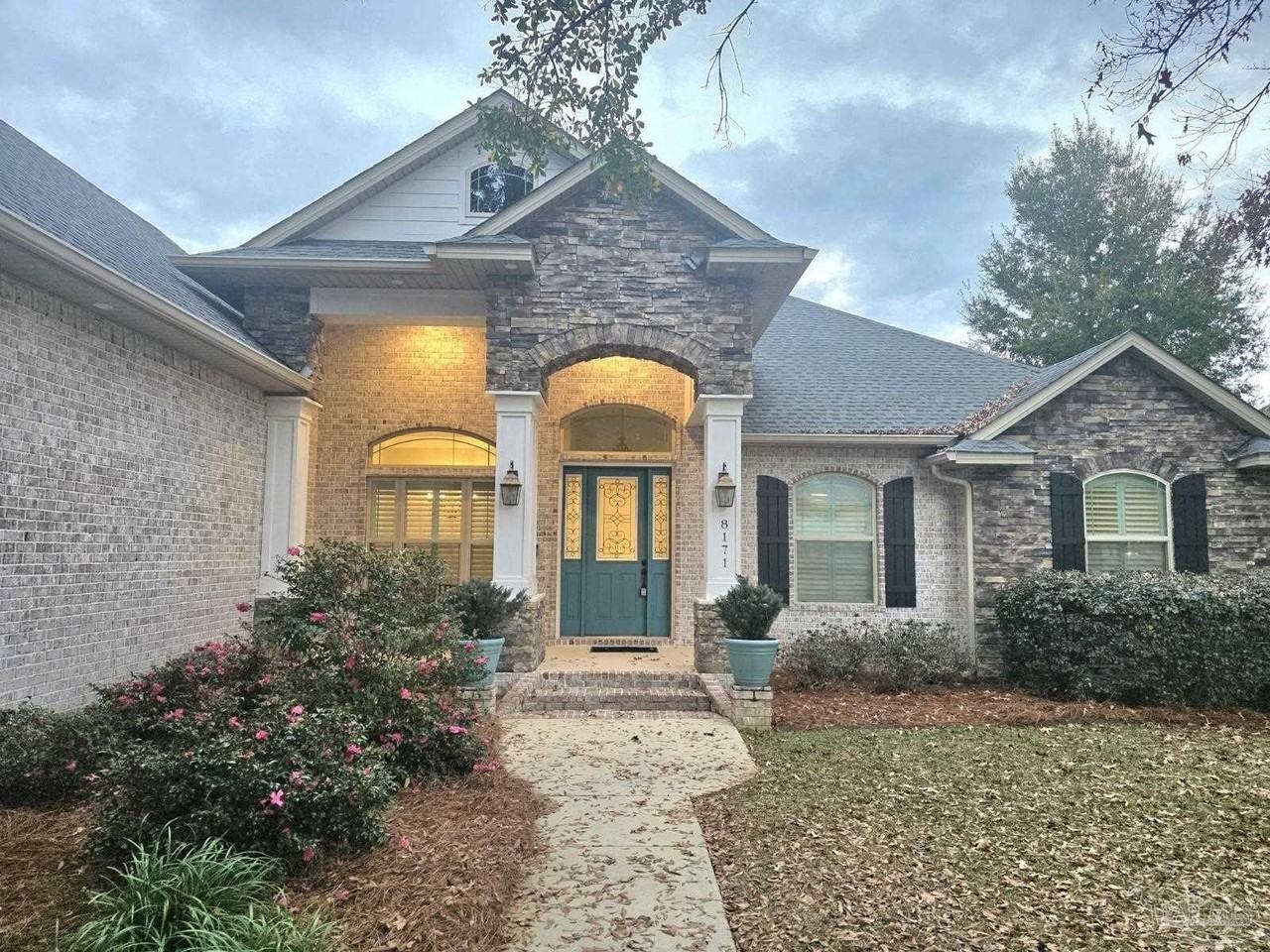 8171 Foxtail Loop - Photo 2 of 42