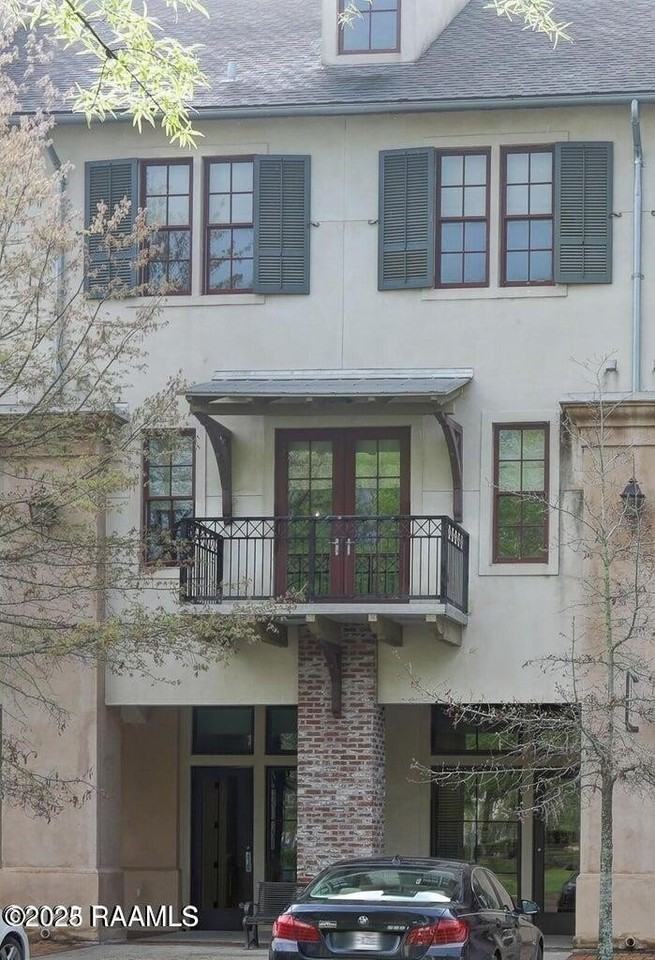 605 Silverstone Rd #205B - Photo 4 of 48