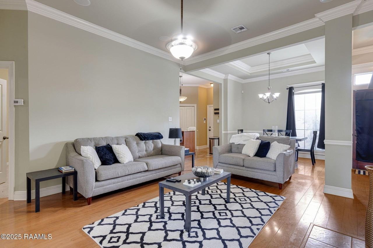 111 Meagans Way Dr - Photo 5 of 13