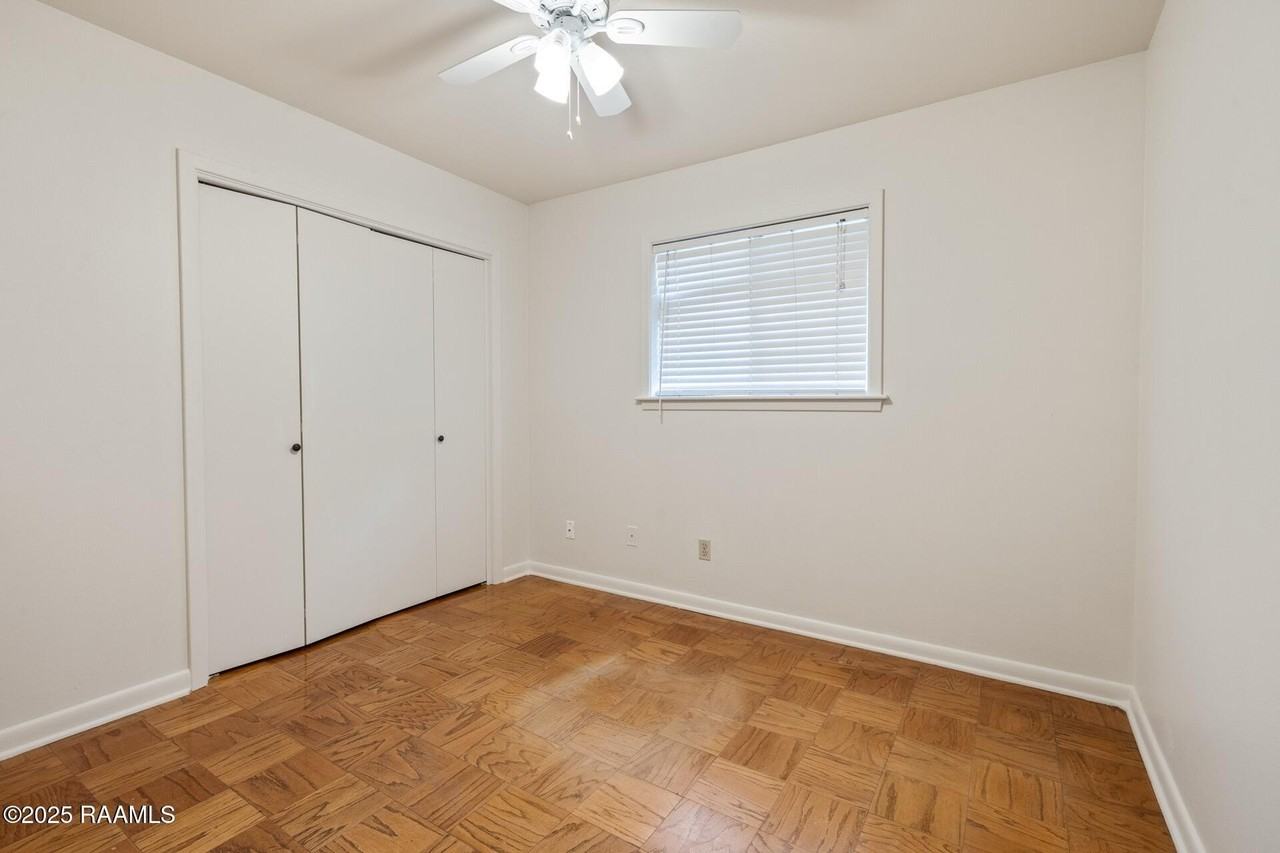 195 Whittington Dr - Photo 7 of 10