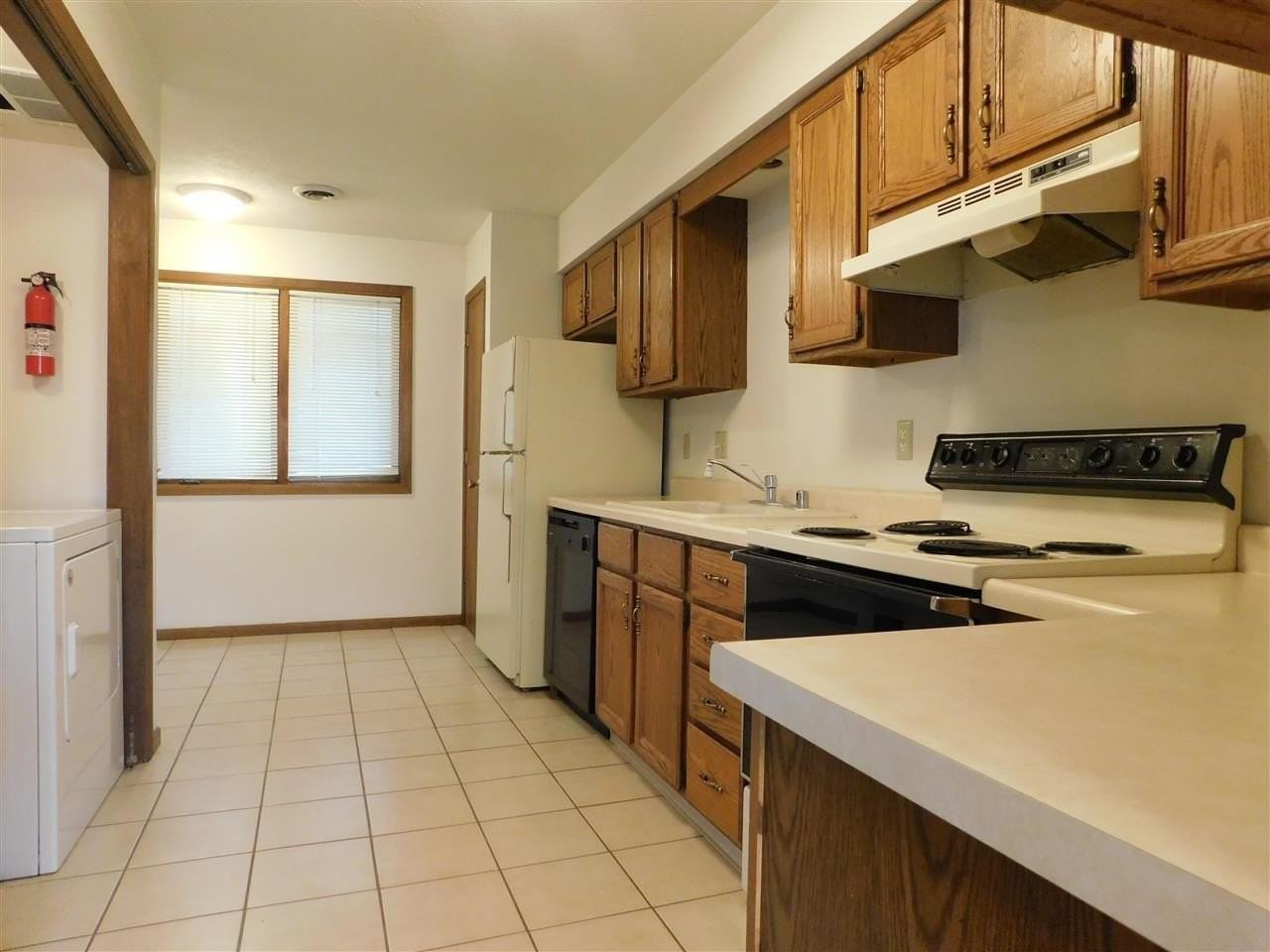 773 Tulip Ln - Photo 7 of 20