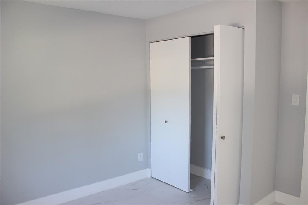 522 Se 20th Ct - Photo 6 of 18