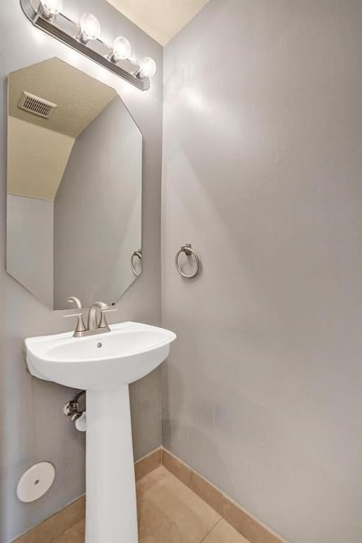 6105 Grand Cypress Cir E - Photo 5 of 40