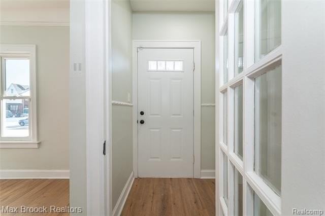 3266 Collingwood St - Photo 5 of 34