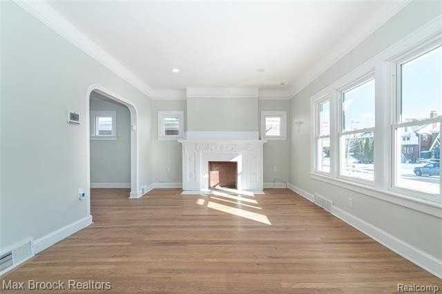 3266 Collingwood St - Photo 6 of 34