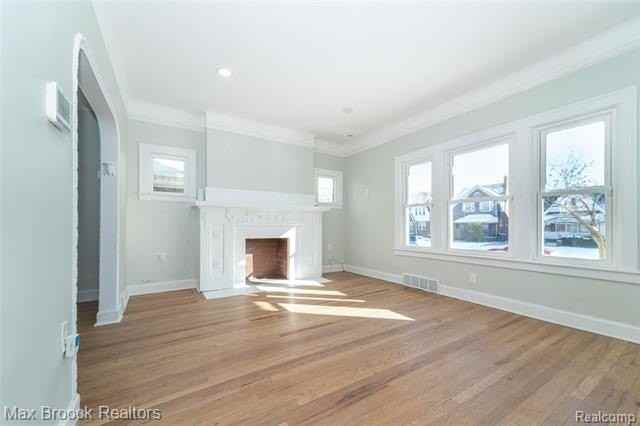 3266 Collingwood St - Photo 7 of 34