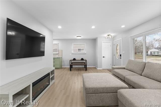 31060 Westfield St - Photo 3 of 26