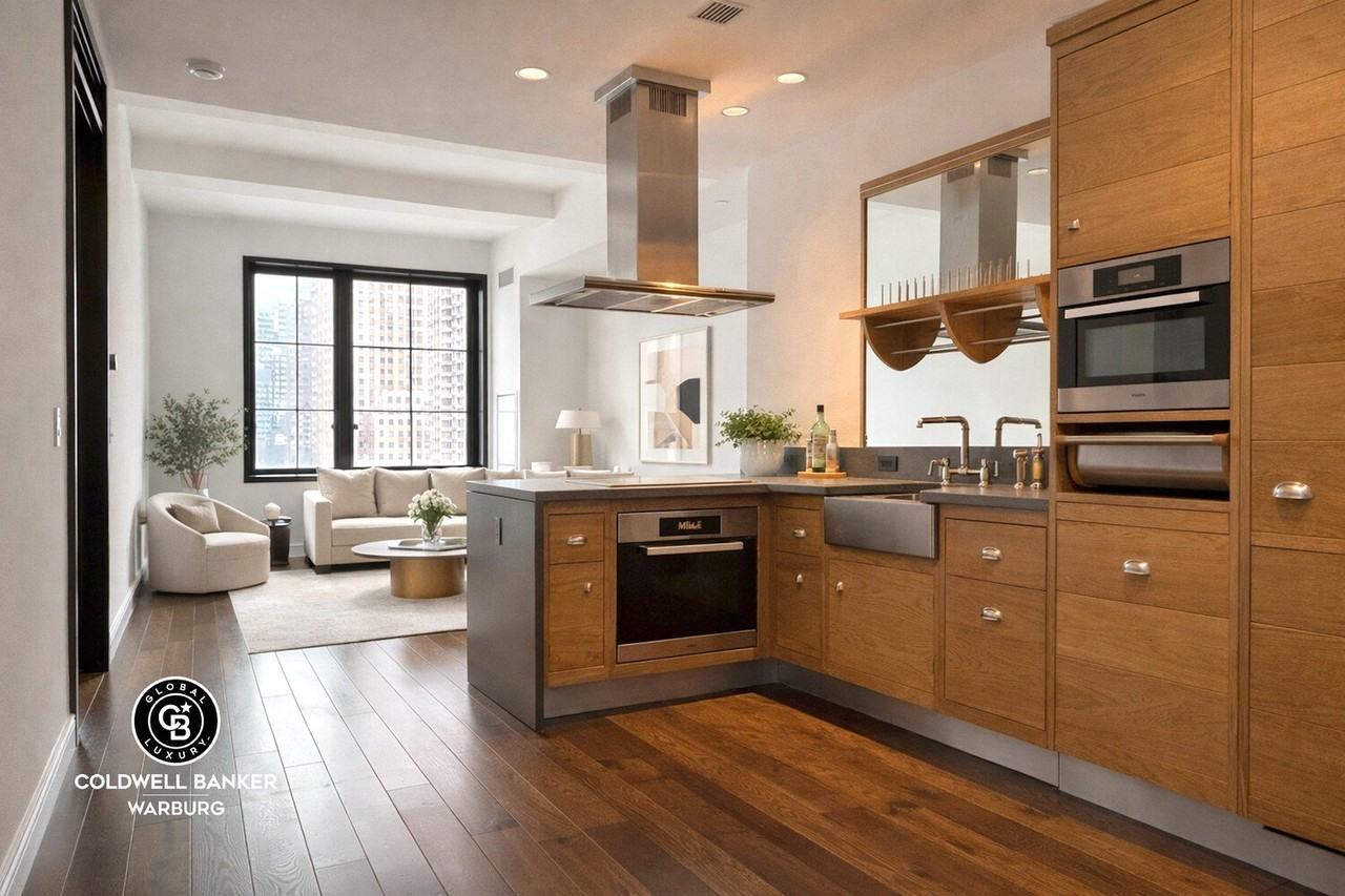 425 W 50th St #15C - Photo 3 of 10