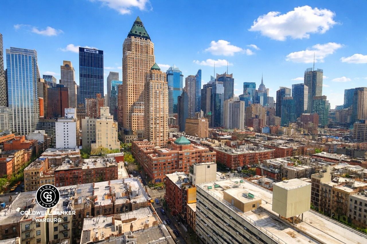 425 W 50th St #15C - Photo 7 of 10