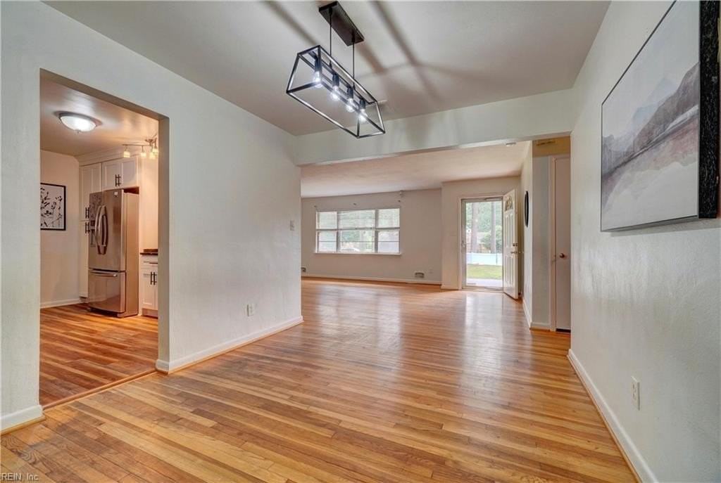 505 Robbins Ln - Photo 7 of 32