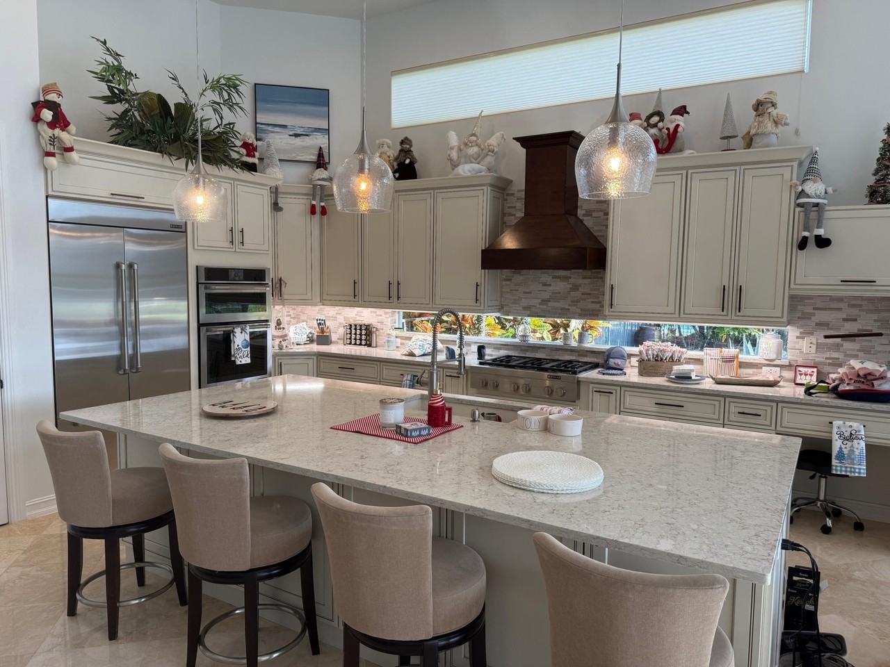 182 Rosalia Ct - Photo 4 of 32