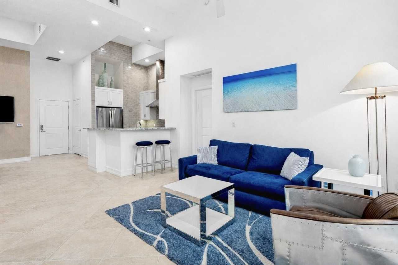 701 S Olive Ave #505 - Photo 5 of 49