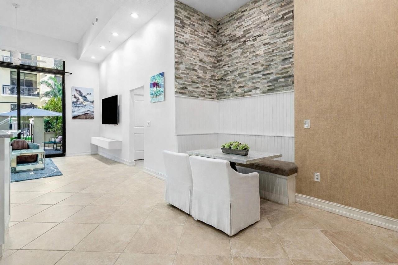 701 S Olive Ave #505 - Photo 6 of 49