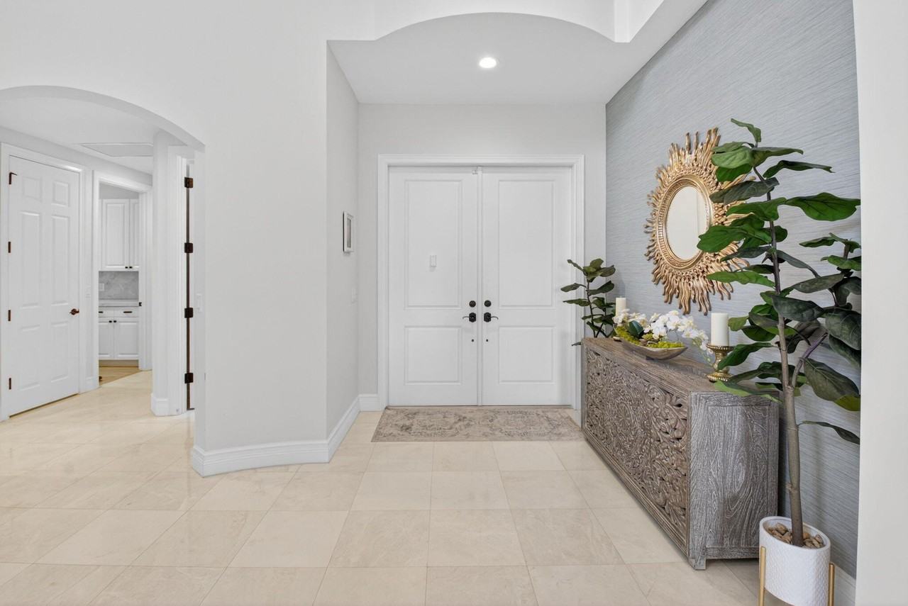 8198 Banpo Bridge Way - Photo 3 of 50