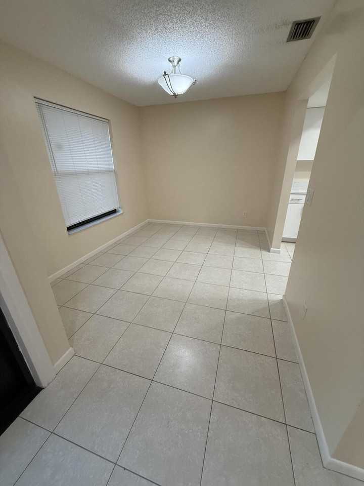 3773 Mil Stream Ct - Photo 4 of 24