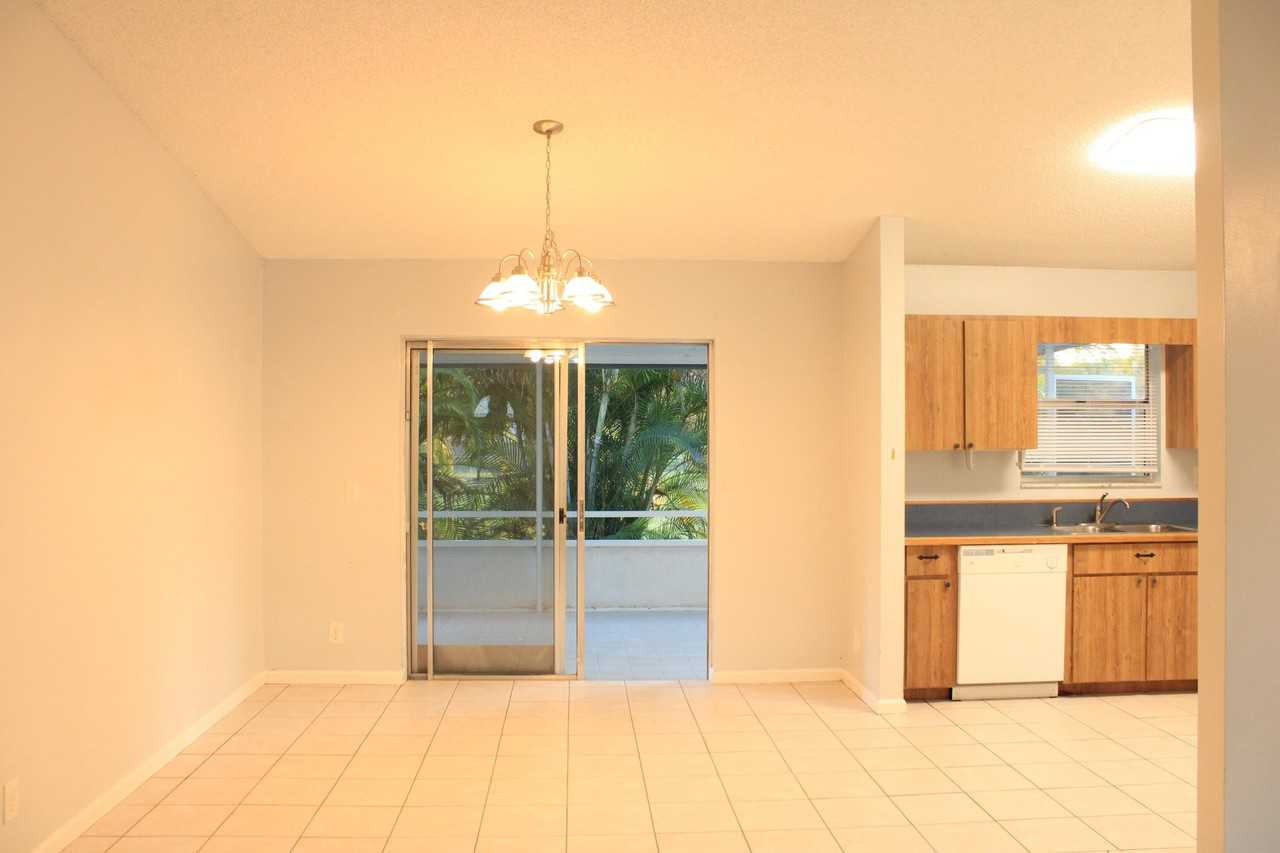 11988 49th St N - Photo 6 of 22