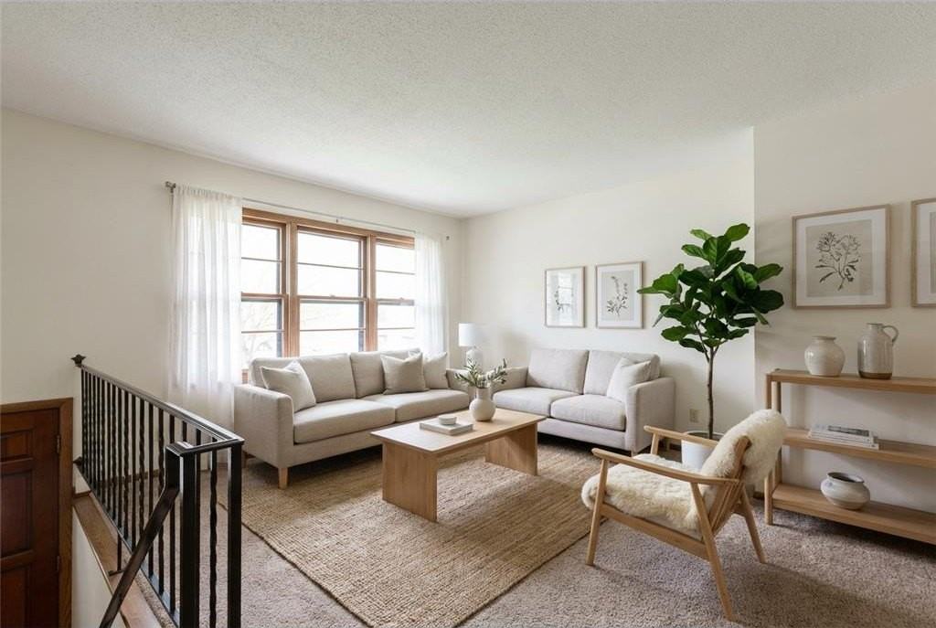 3308 Roosevelt Ct Ne #3310 - Photo 2 of 30