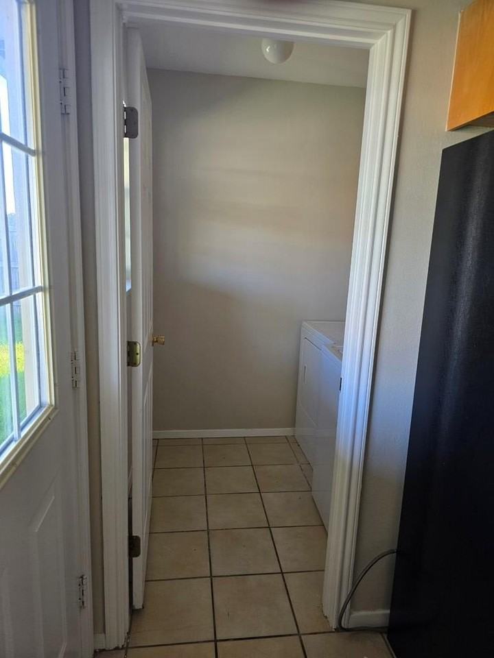 2818 Mcgill Blvd - Photo 5 of 9